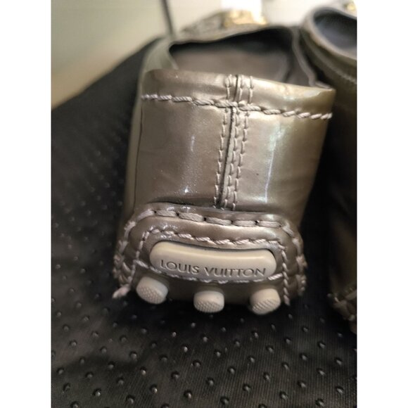 Louis Vuitton Greenish/Grey Patent Leather Oxford Slip on Ballet Flat. Size 40 - Picture 13 of 16